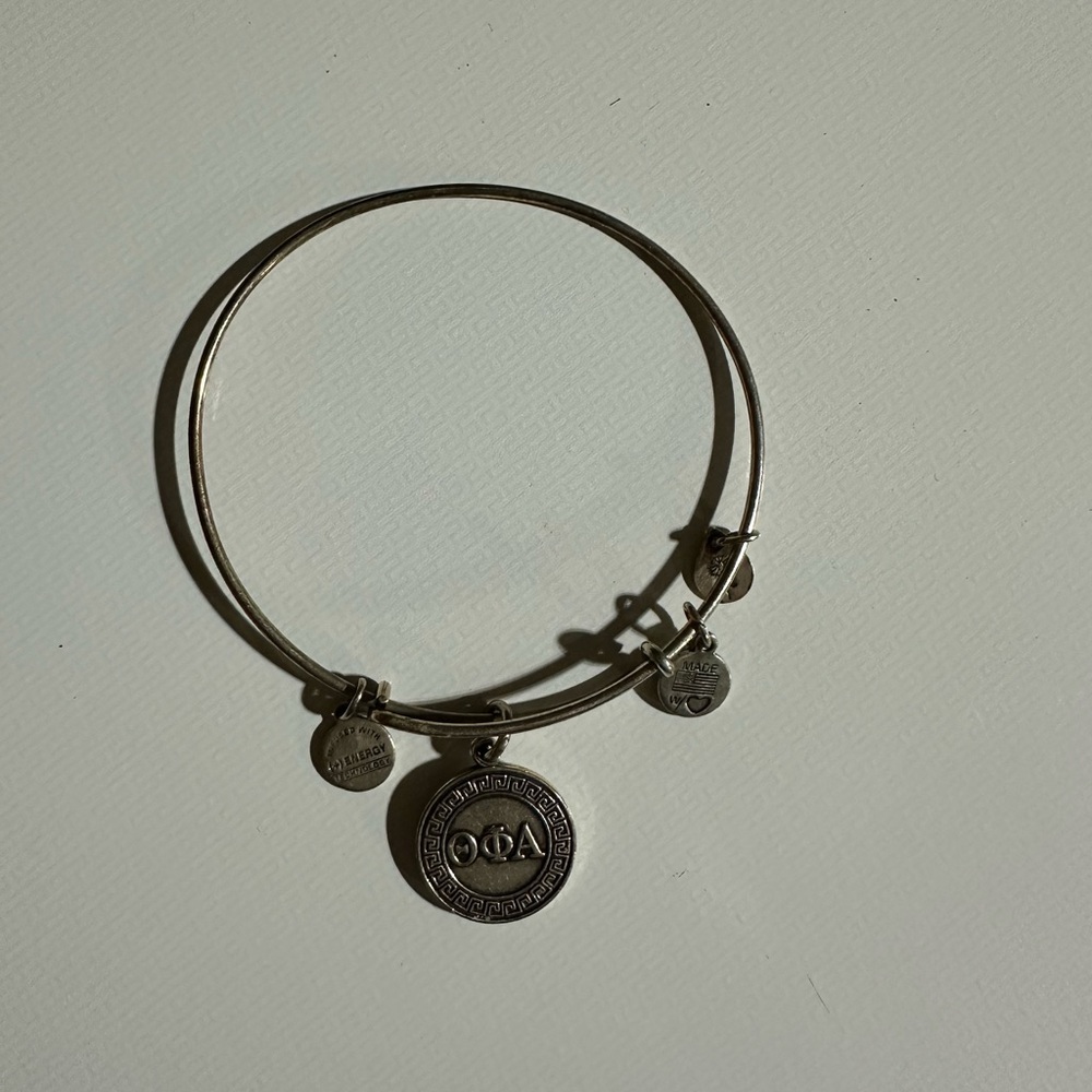 Theta phi alex and ani
